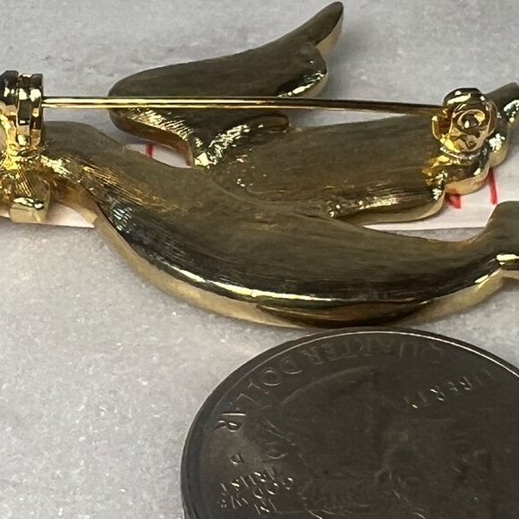 Vtg White Dove Brooch Pin in Flight Olive Branch Gold Tone Acrylic Jewelry Faith - Picture 4 of 4